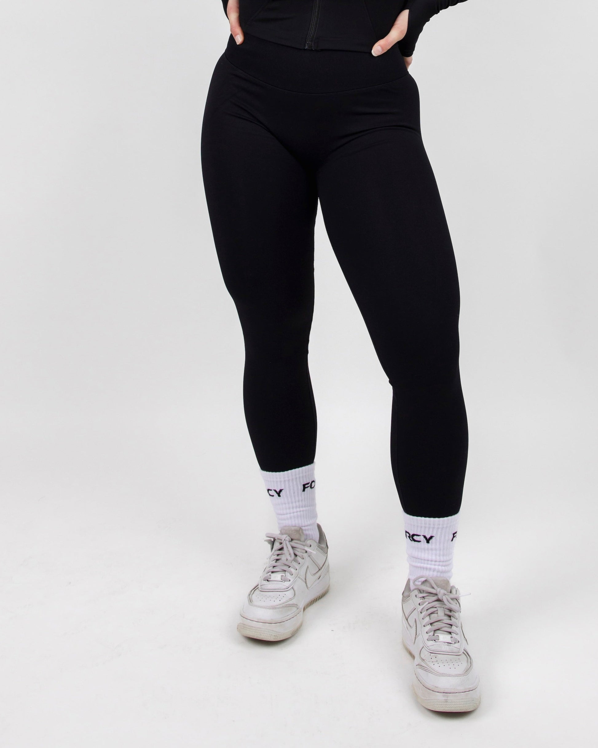 Bolt scrunch leggings